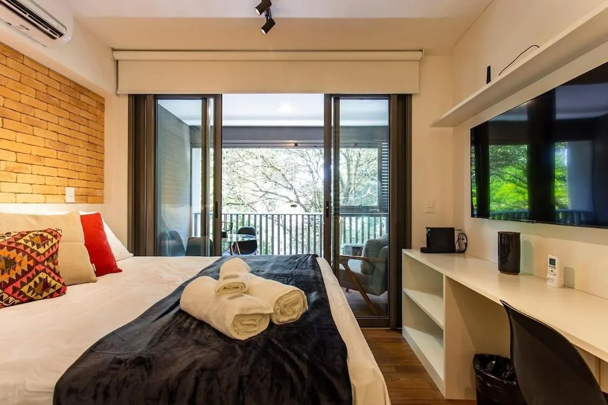 Apartment Hub9 | Novo Bhaus Vila Madalena | Metro Sao Paulo Brazil